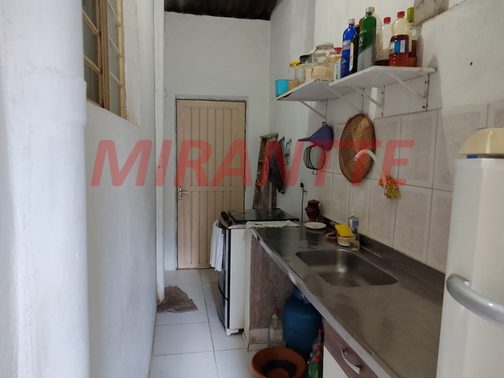 Sobrado de 145m² com 2 quartos em Santa Terezinha