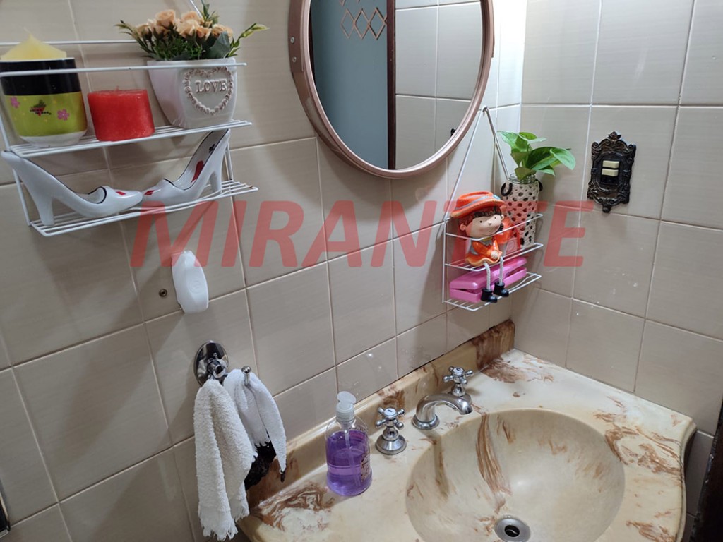 Sobrado de 145m² com 2 quartos em Santa Terezinha