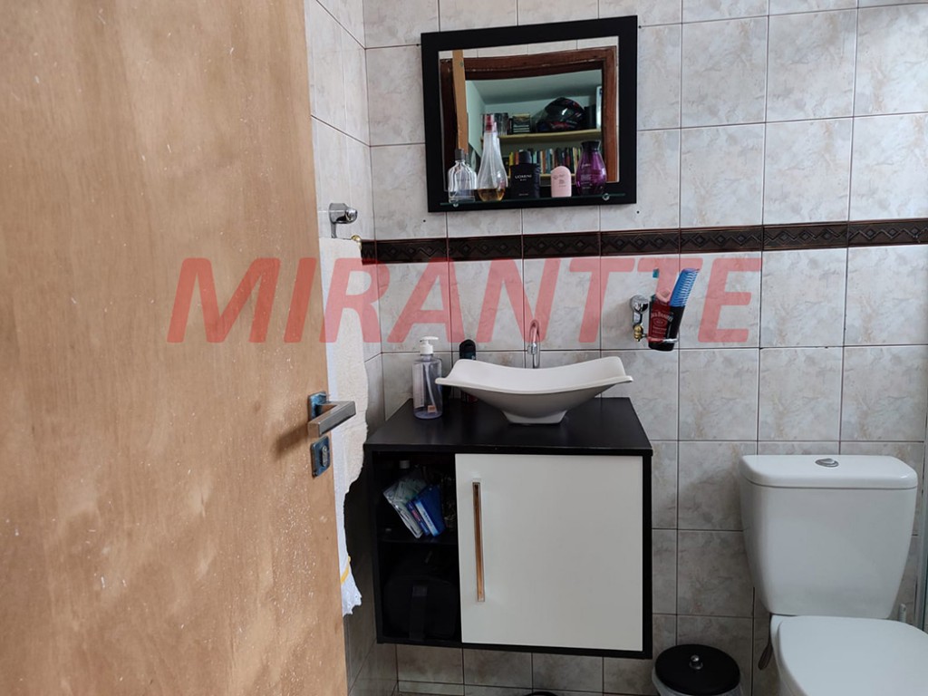 Sobrado de 145m² com 2 quartos em Santa Terezinha