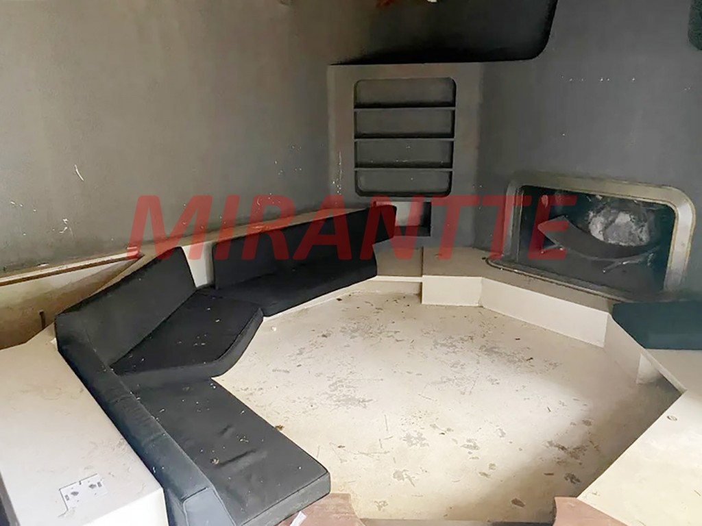 Sobrado de 550m² com 5 quartos em Pinheiros