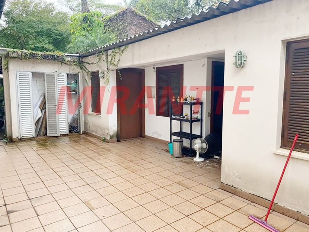 Sobrado de 550m² com 5 quartos em Pinheiros