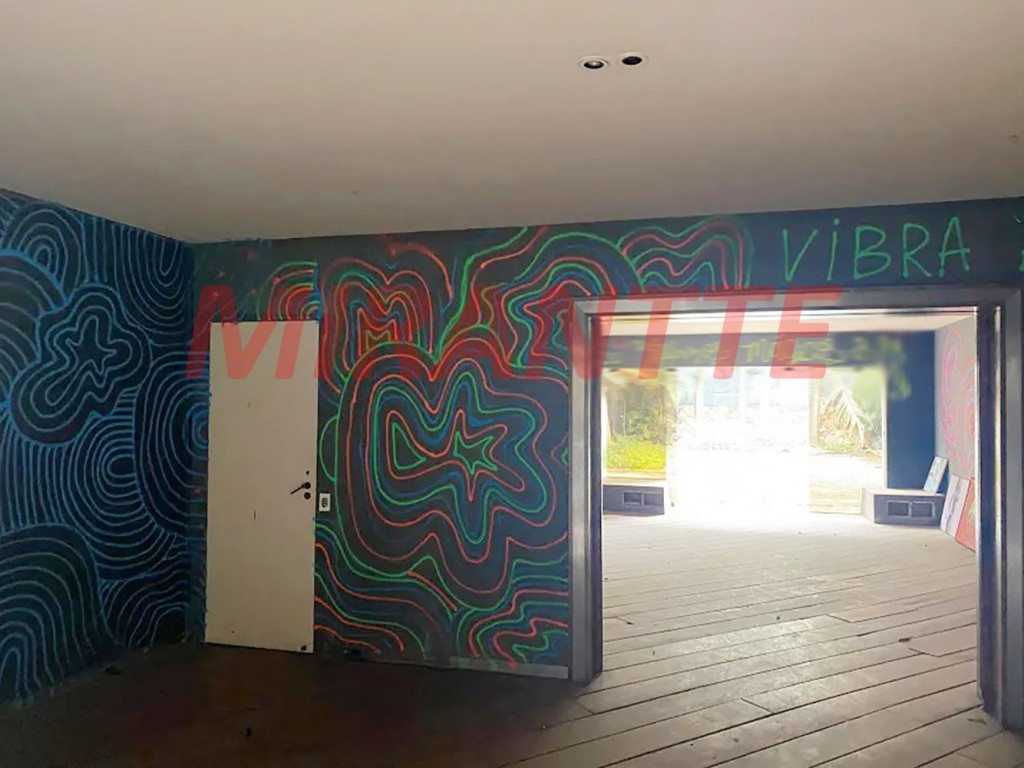 Sobrado de 550m² com 5 quartos em Pinheiros