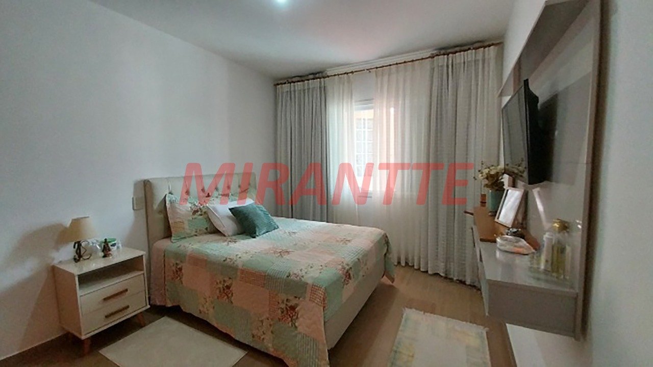 Casa terrea de 291m² com 3 quartos em Vila Aurora