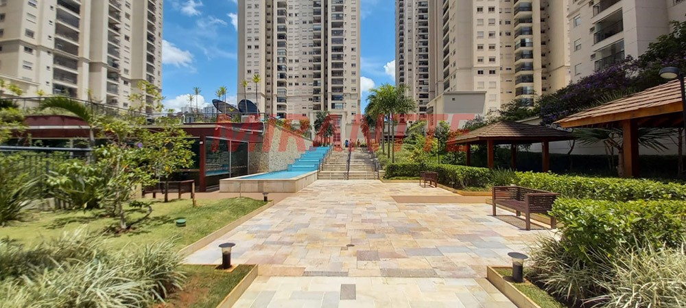 Apartamento com 3 quartos em Jardim Flor da Montanha