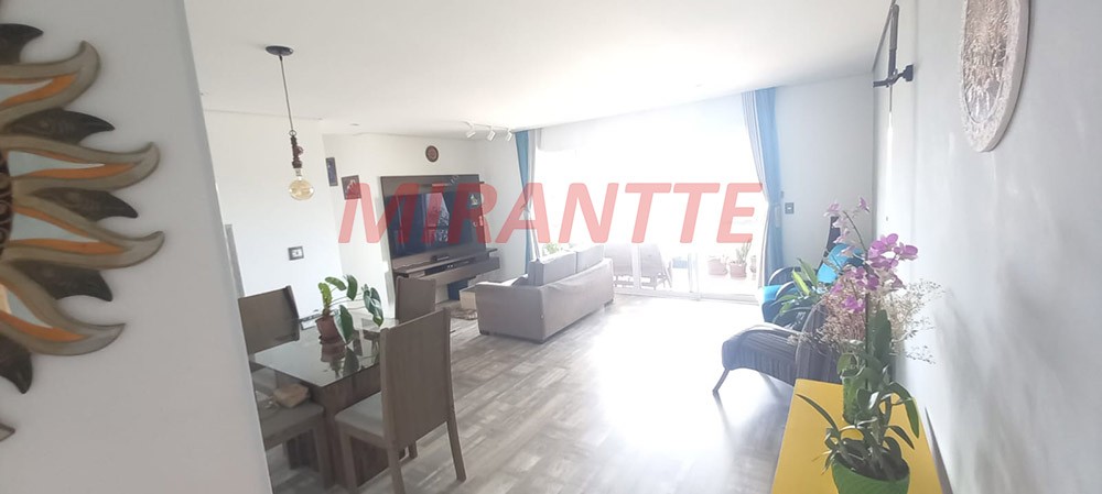 Apartamento com 3 quartos em Jardim Flor da Montanha