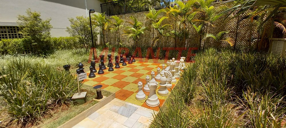 Apartamento com 3 quartos em Jardim Flor da Montanha