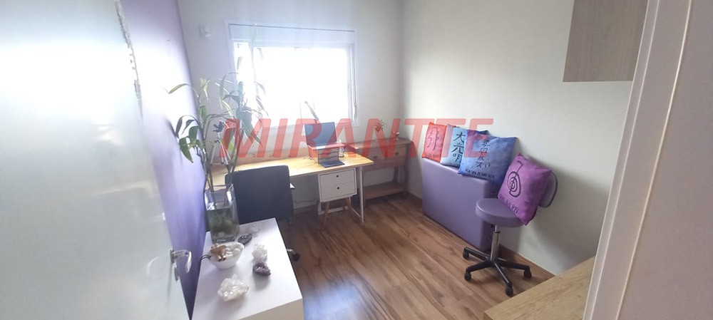 Apartamento com 3 quartos em Jardim Flor da Montanha