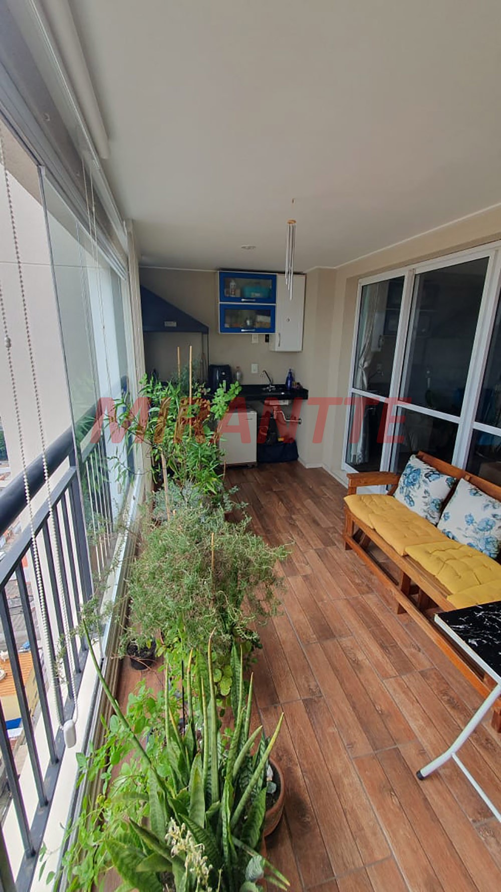 Apartamento com 3 quartos em Jardim Flor da Montanha