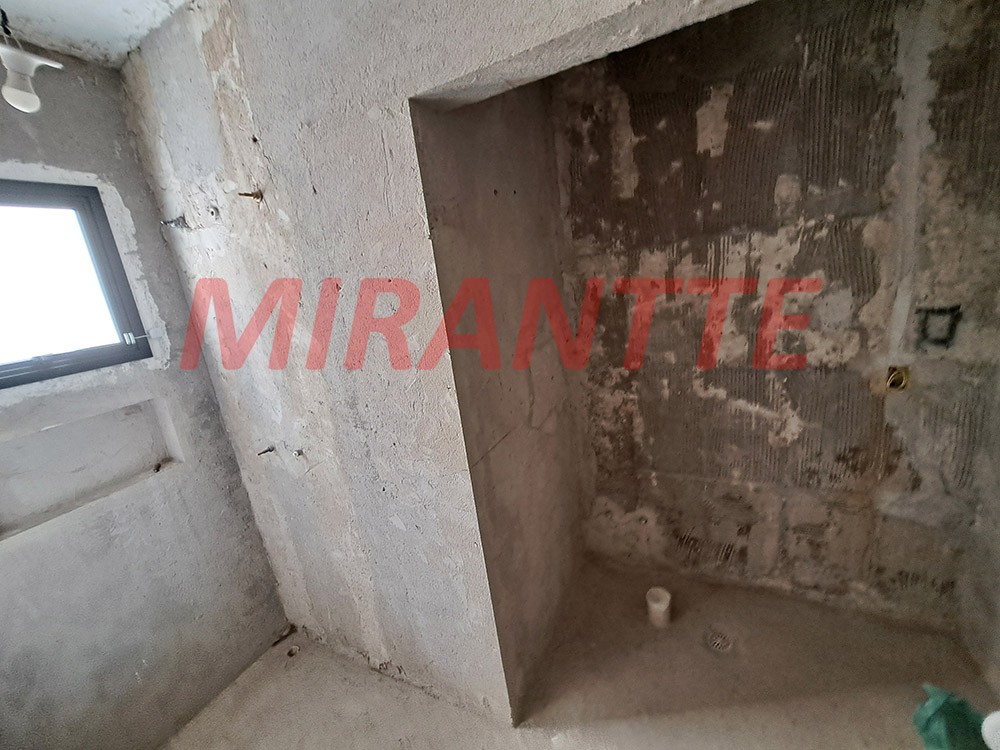 Sobrado de 219m² com 4 quartos em Tremembe