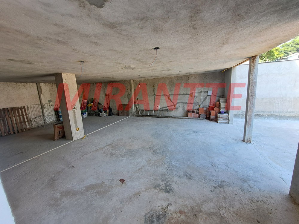 Sobrado de 219m² com 4 quartos em Tremembe