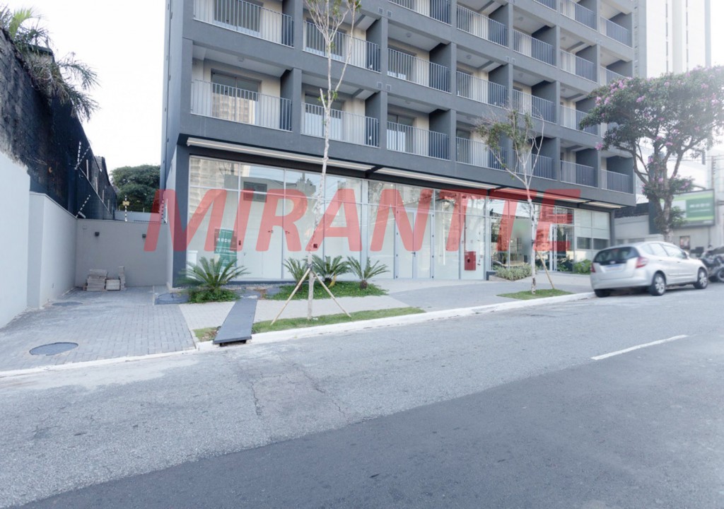 Comercial de 70m² em Vila Gumercindo