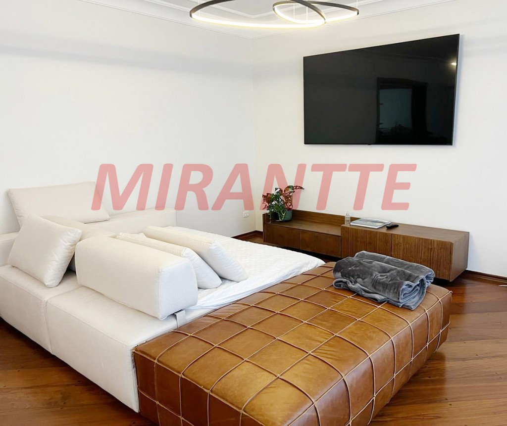 Apartamento de 182m² com 4 quartos em Morumbi