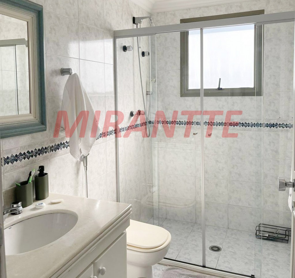 Apartamento de 182m² com 4 quartos em Morumbi