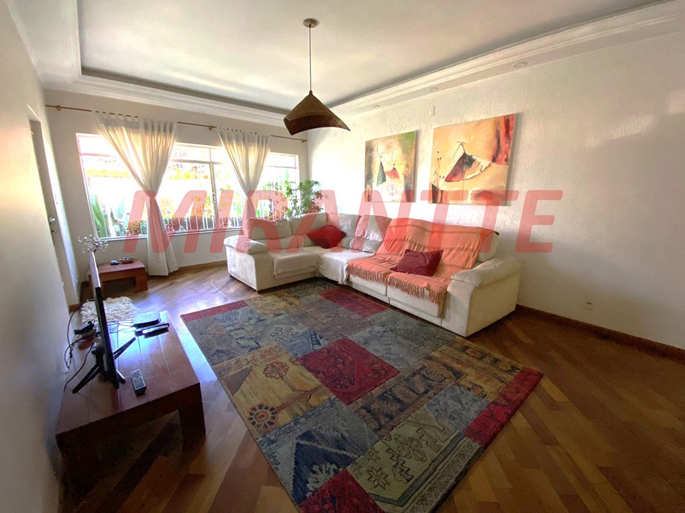 Sobrado de 250m² com 4 quartos em Vila Maria Alta