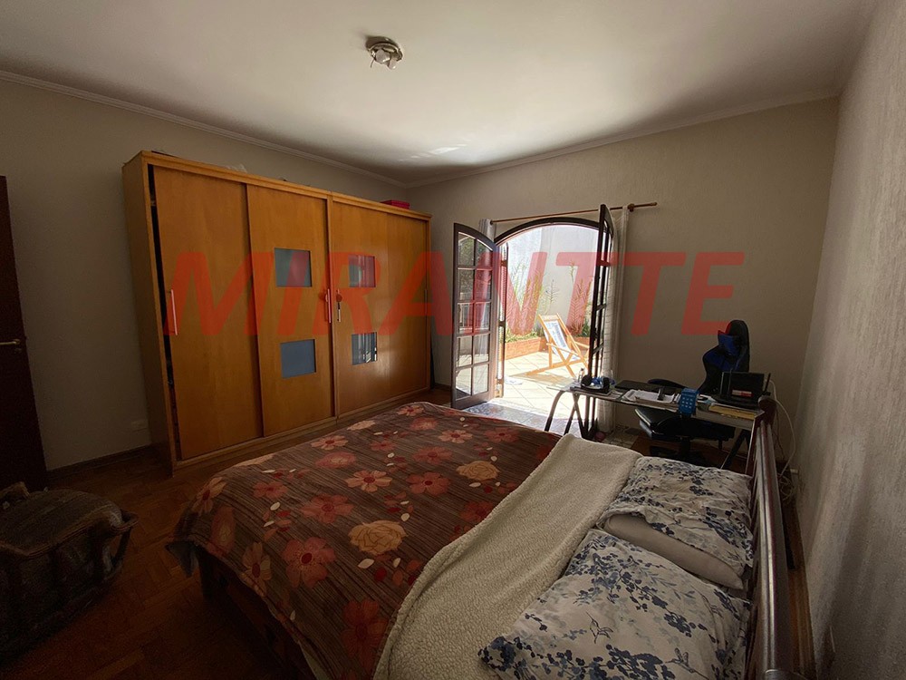 Sobrado de 250m² com 4 quartos em Vila Maria Alta