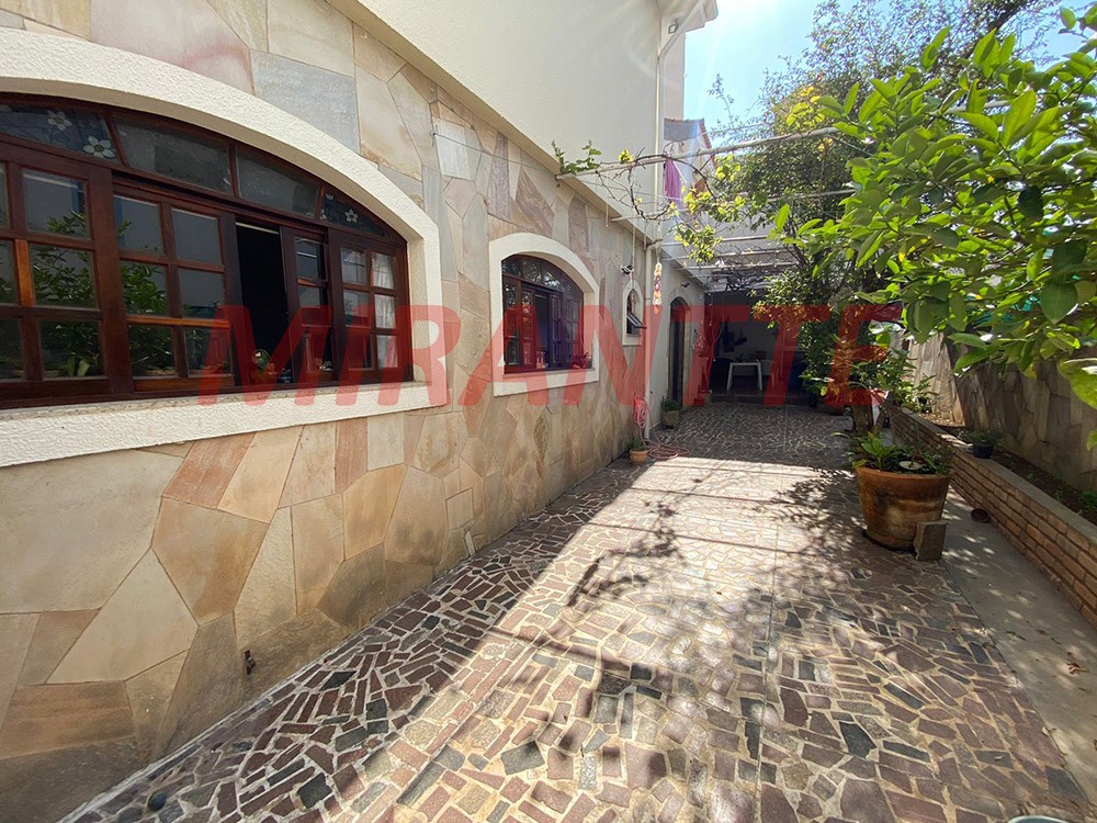 Sobrado de 250m² com 4 quartos em Vila Maria Alta