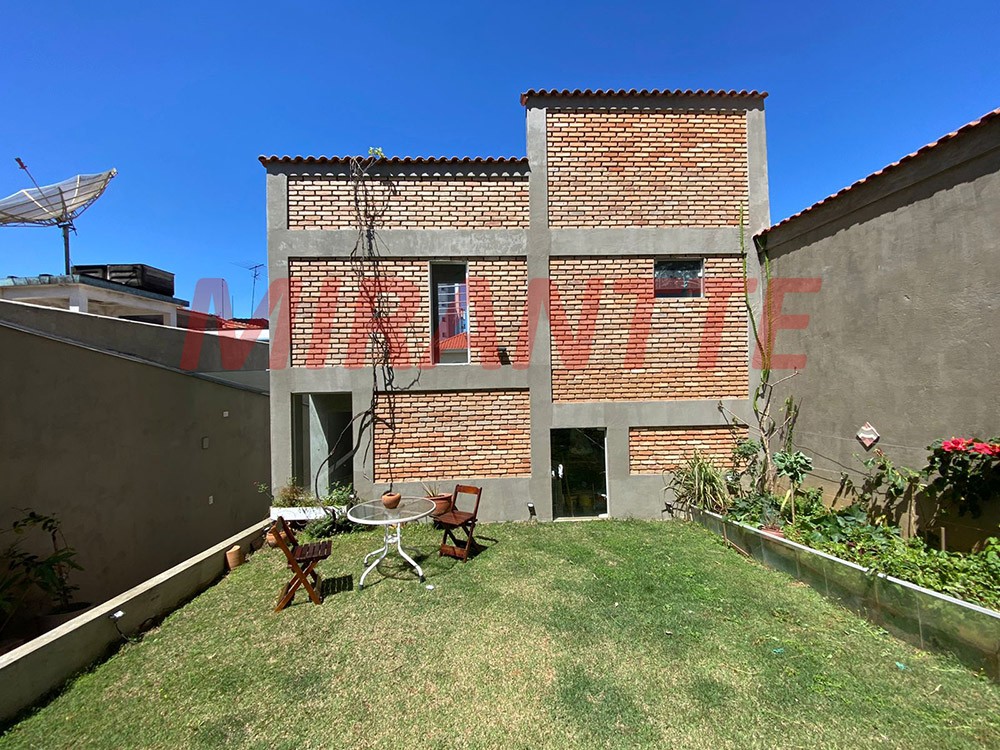 Sobrado de 250m² com 4 quartos em Vila Maria Alta