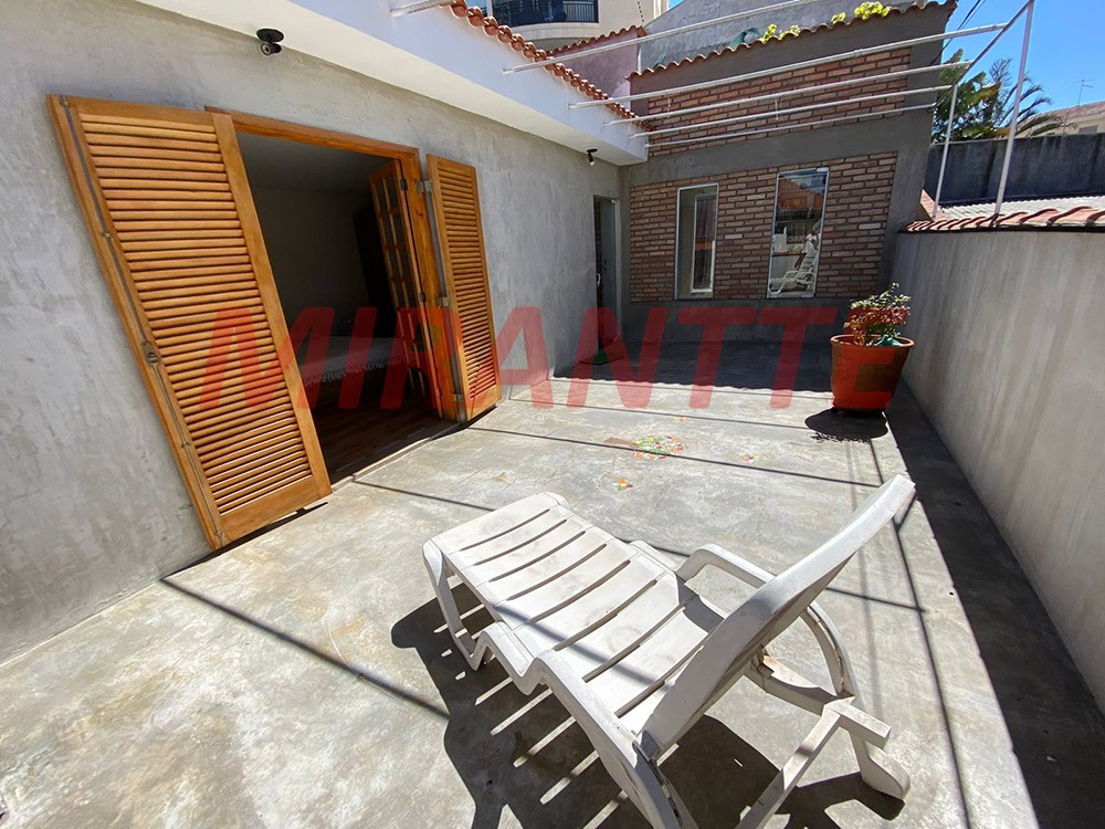 Sobrado de 250m² com 4 quartos em Vila Maria Alta