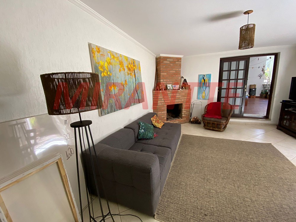 Sobrado de 250m² com 4 quartos em Vila Maria Alta