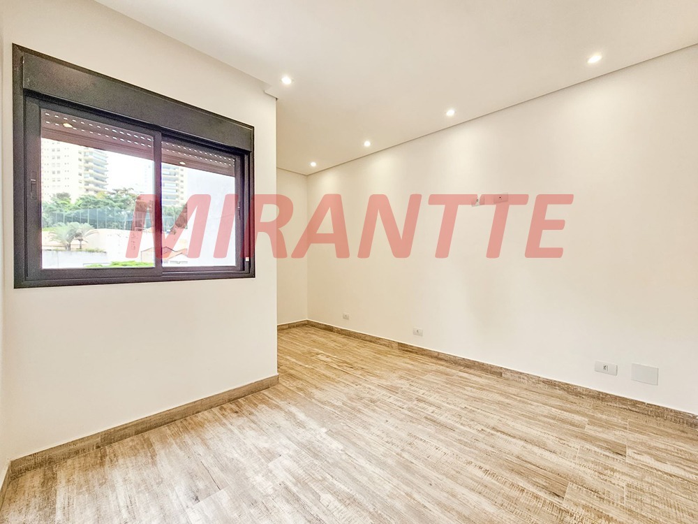 Sobrado de 160m² com 4 quartos em Vila Mariana