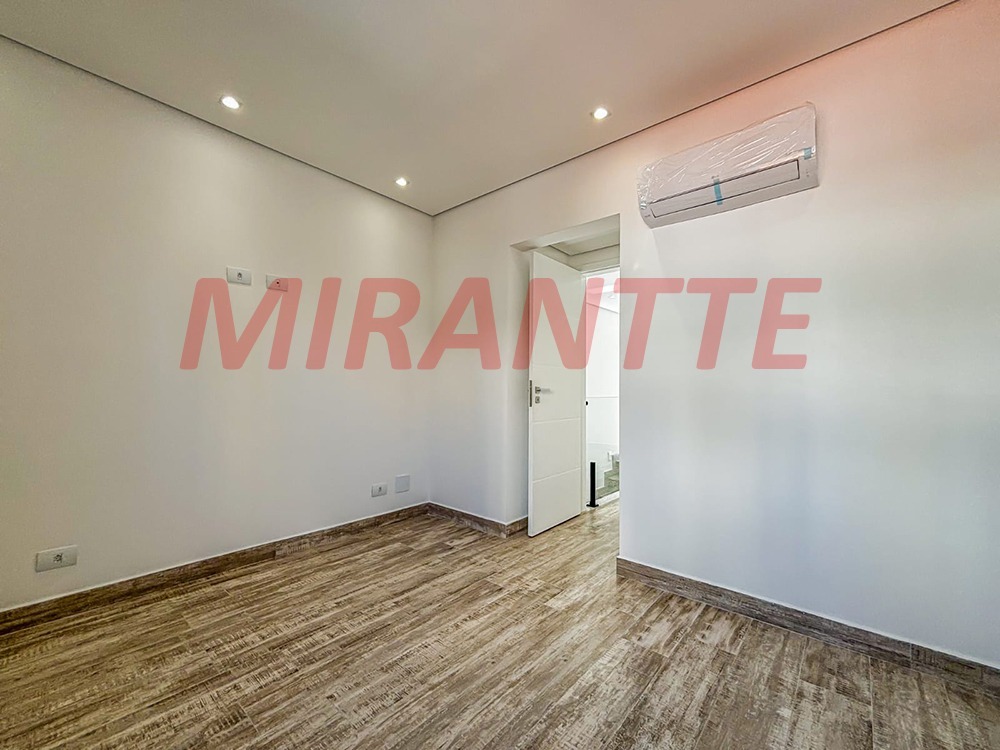 Sobrado de 160m² com 4 quartos em Vila Mariana
