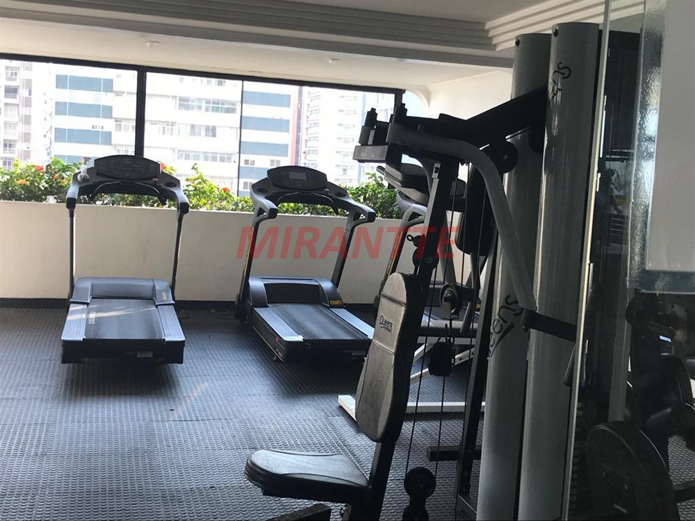Apartamento com 3 quartos em Pitangueiras