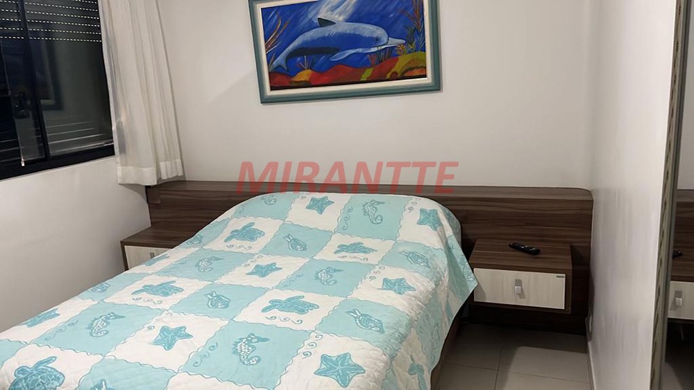 Apartamento com 3 quartos em Pitangueiras