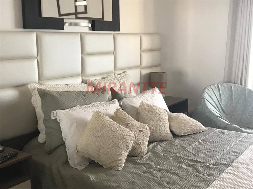 Apartamento com 3 quartos em Pitangueiras