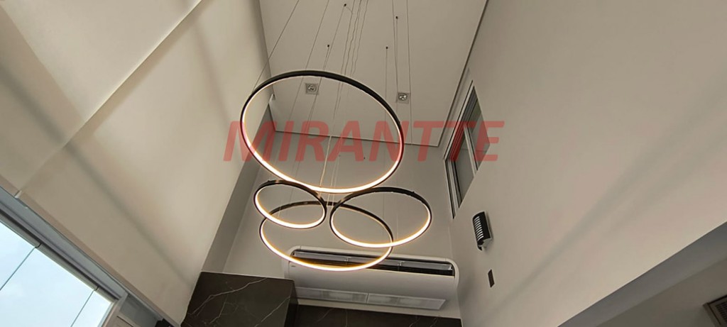 Apartamento de 88m² com 2 quartos em Santana