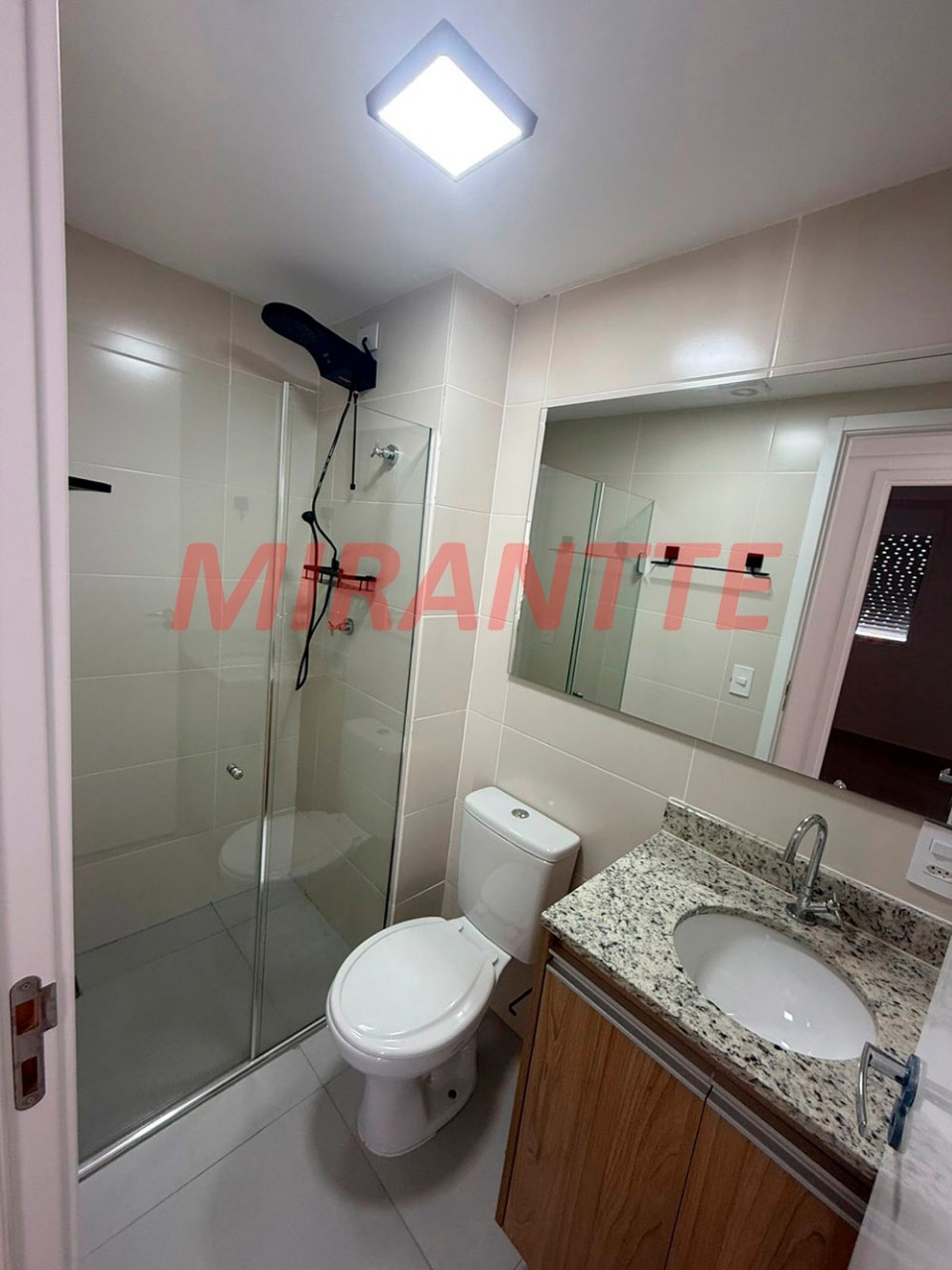 Apartamento de 45m² com 2 quartos em Santana
