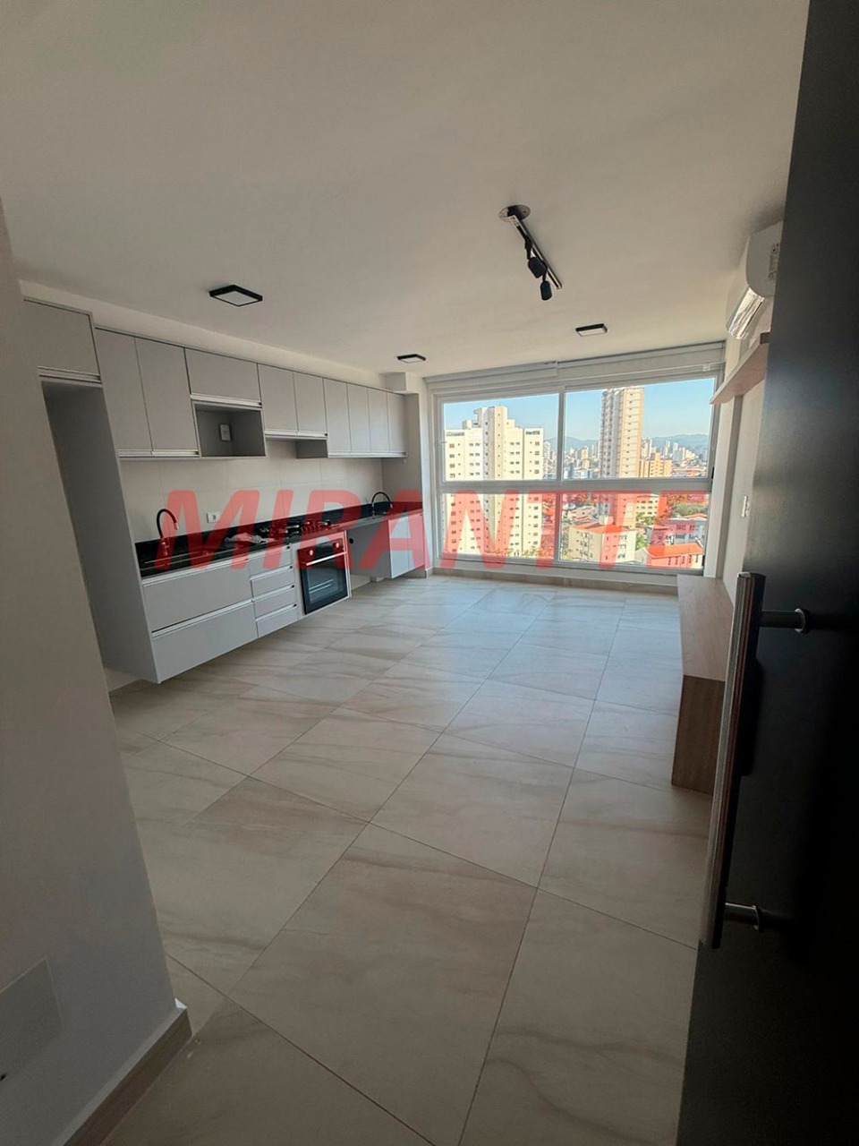Apartamento de 45m² com 2 quartos em Santana