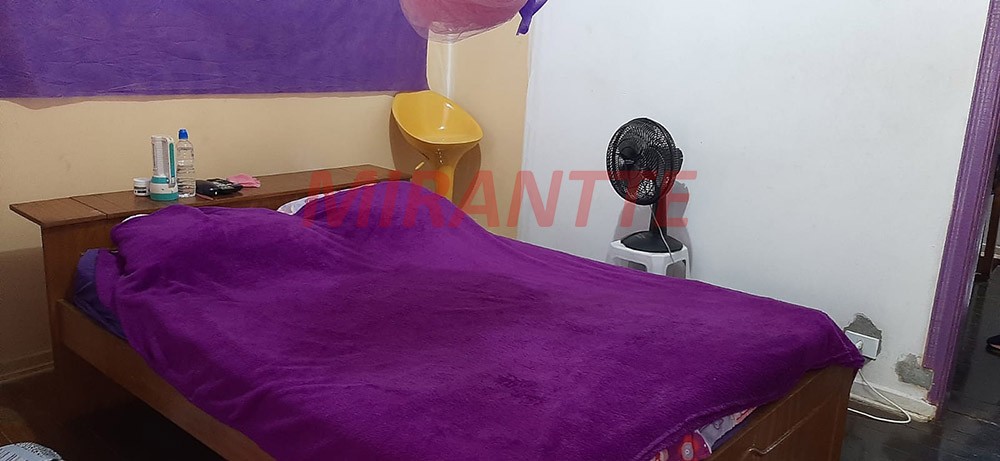 Sobrado de 70m² com 3 quartos em Vila Mazzei