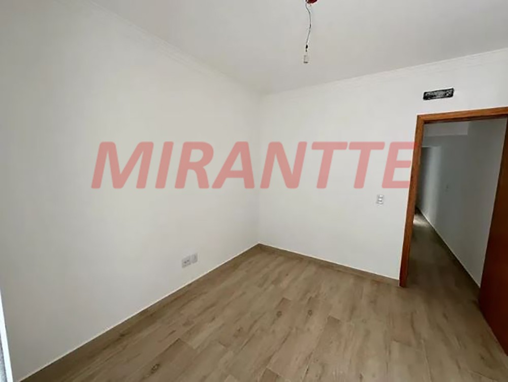 Sobrado de 145m² com 3 quartos em Parque Sao Domingos
