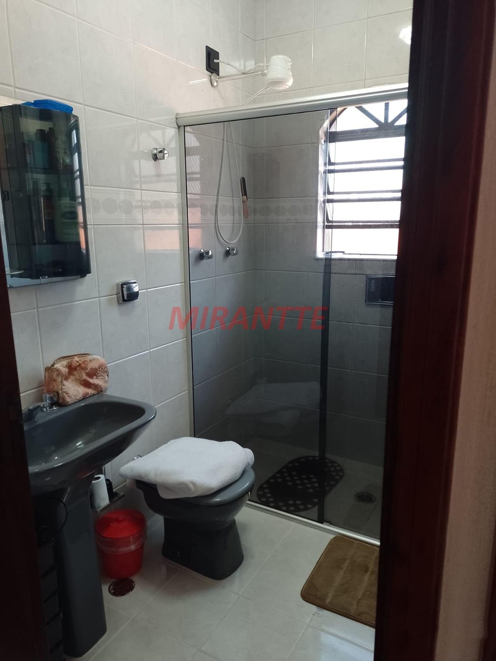 Sobrado de 163m² com 3 quartos em Jardim Paraiso