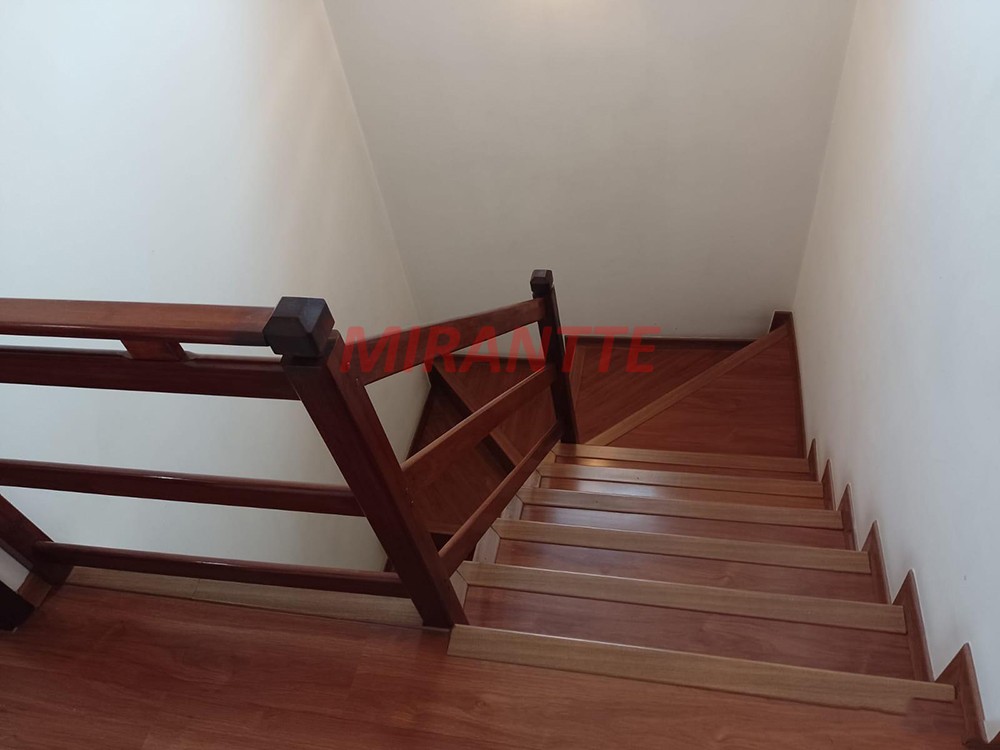 Sobrado de 163m² com 3 quartos em Jardim Paraiso