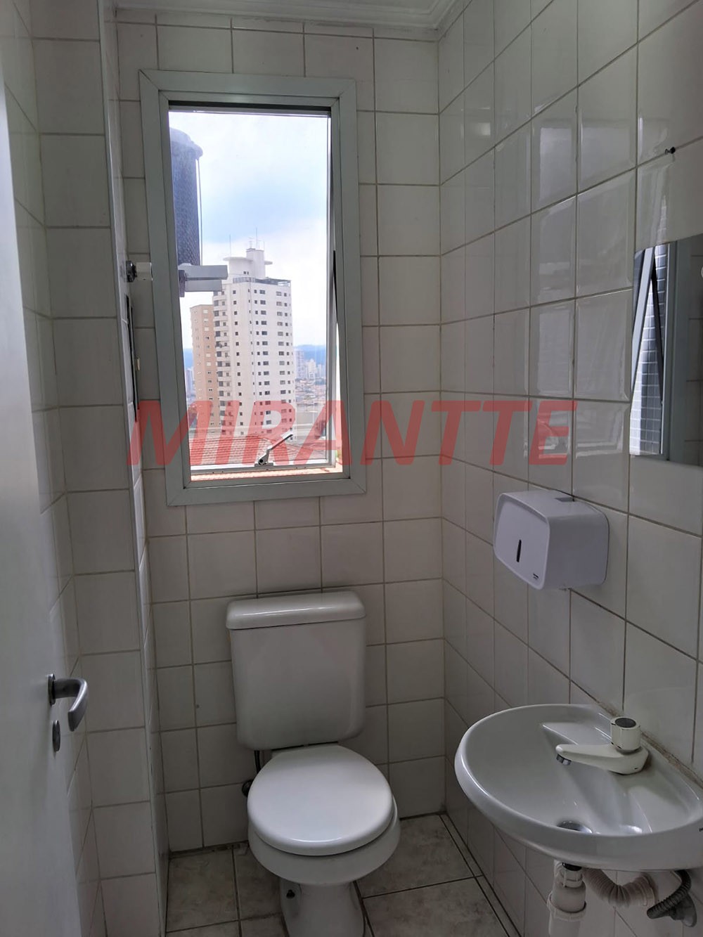 Conjunto comercial de 40m² em Água Fria