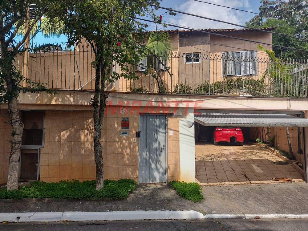 Sobrado de 280m² com 3 quartos em Jardim Entre Serras