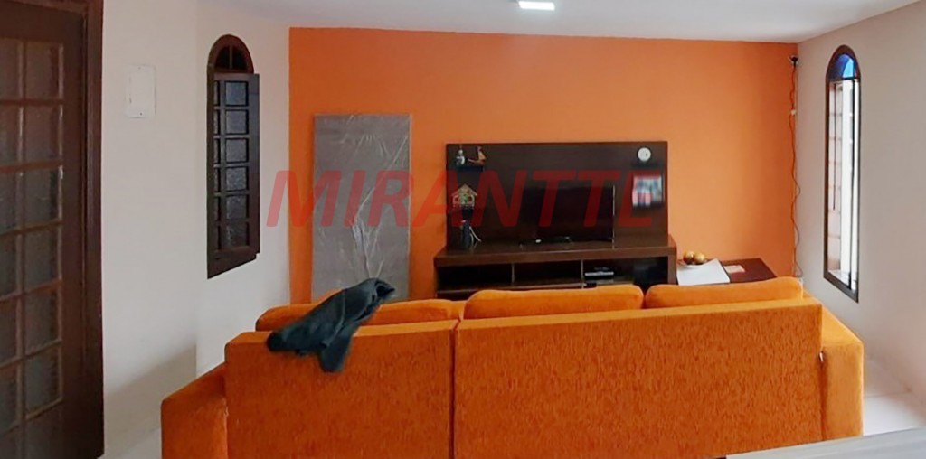 Sobrado de 242m² com 5 quartos em Jardim D’Abril