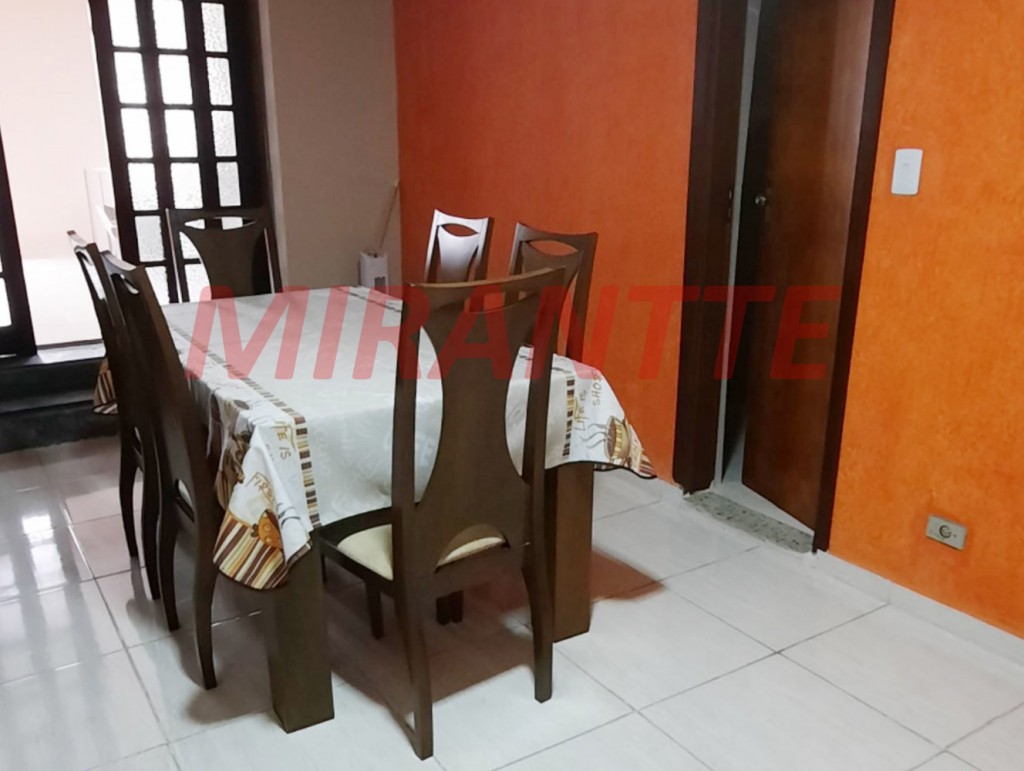 Sobrado de 242m² com 5 quartos em Jardim D’Abril