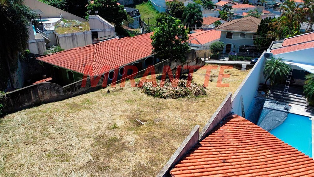 Terreno de 623m² em Jardim São Bento