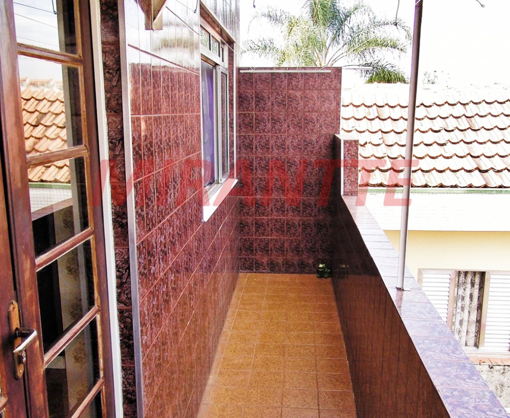 Sobrado de 188m² com 3 quartos em Jardim Japão