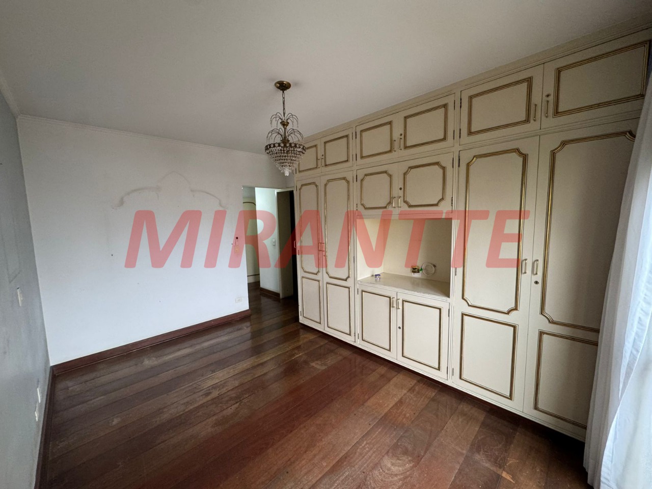 Apartamento com 3 quartos em Santana