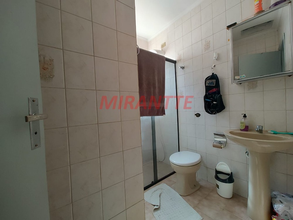Sobrado de 102m² com 3 quartos em Vila Rica