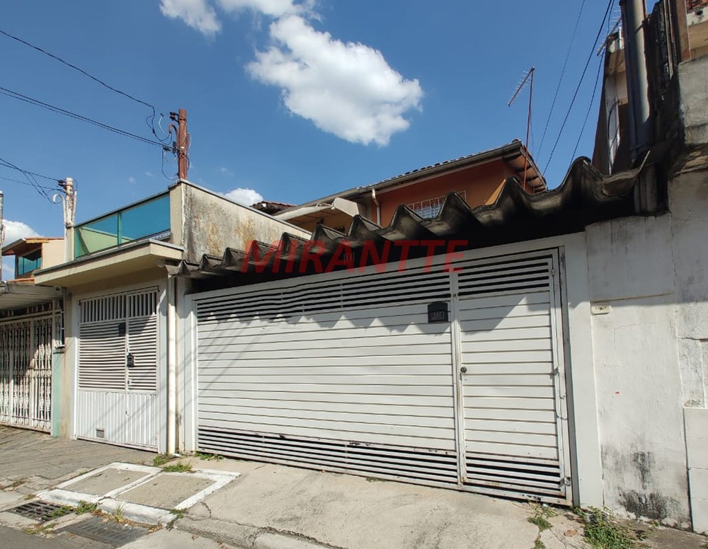 Sobrado de 102m² com 3 quartos em Vila Rica