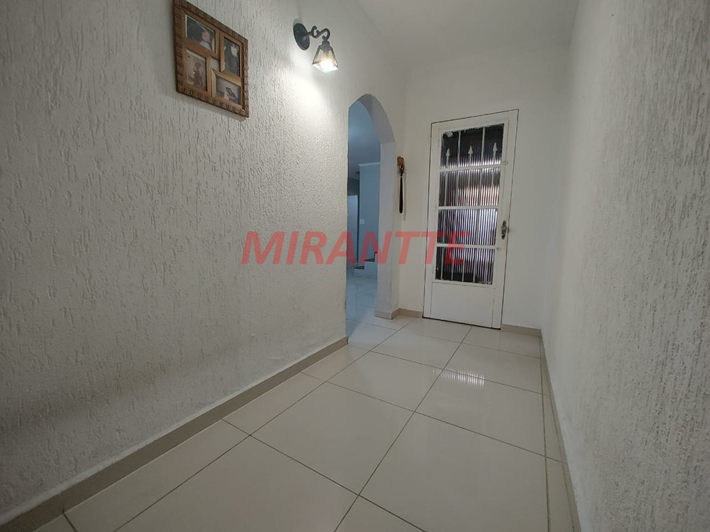 Sobrado de 102m² com 3 quartos em Vila Rica