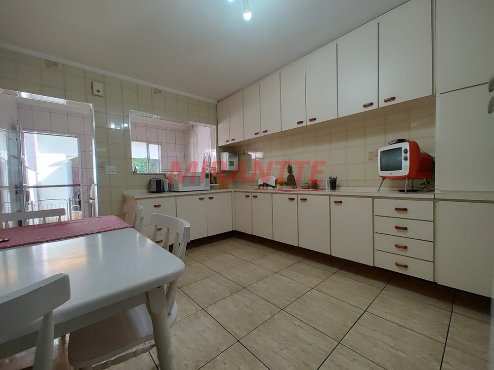 Sobrado de 102m² com 3 quartos em Vila Rica