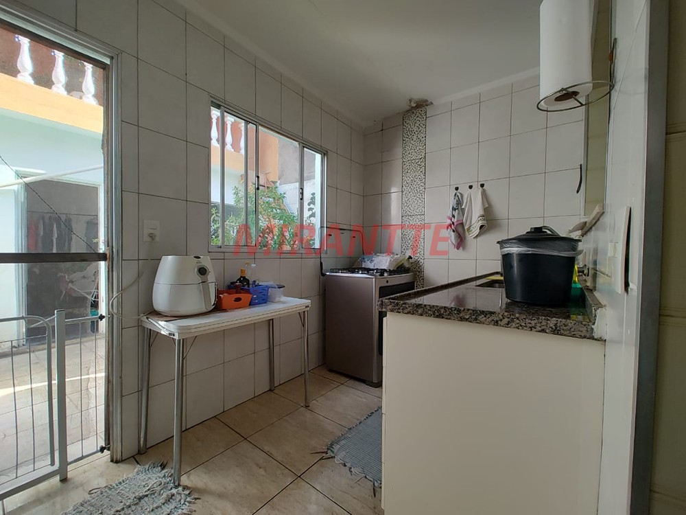 Sobrado de 102m² com 3 quartos em Vila Rica