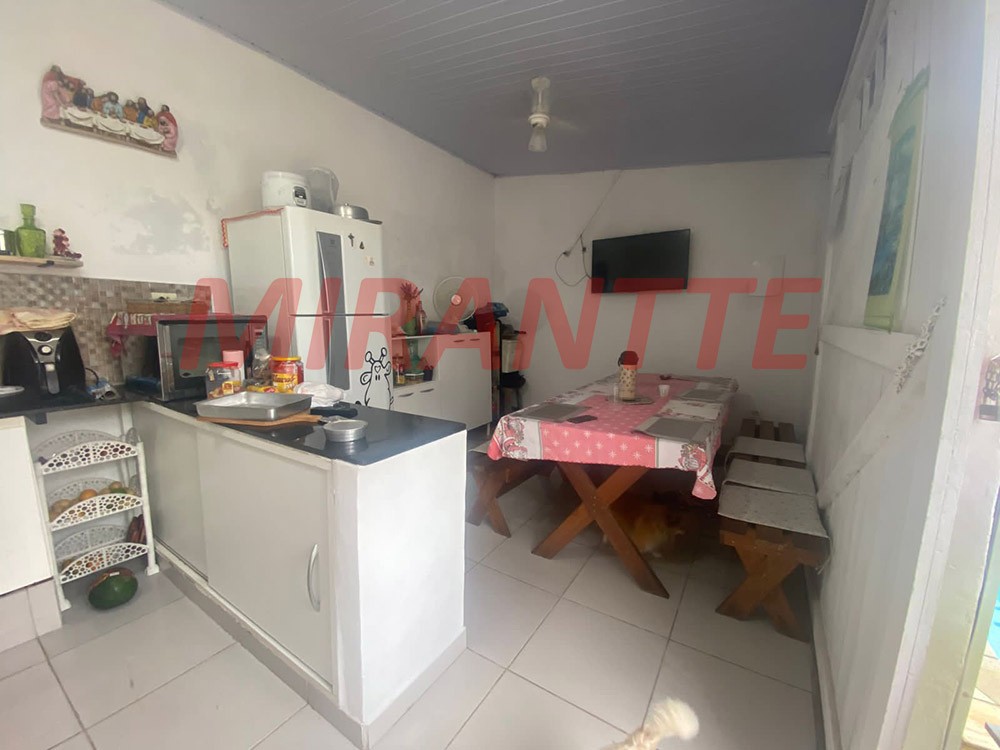 Casa terrea de 126m² com 3 quartos em CENTRO