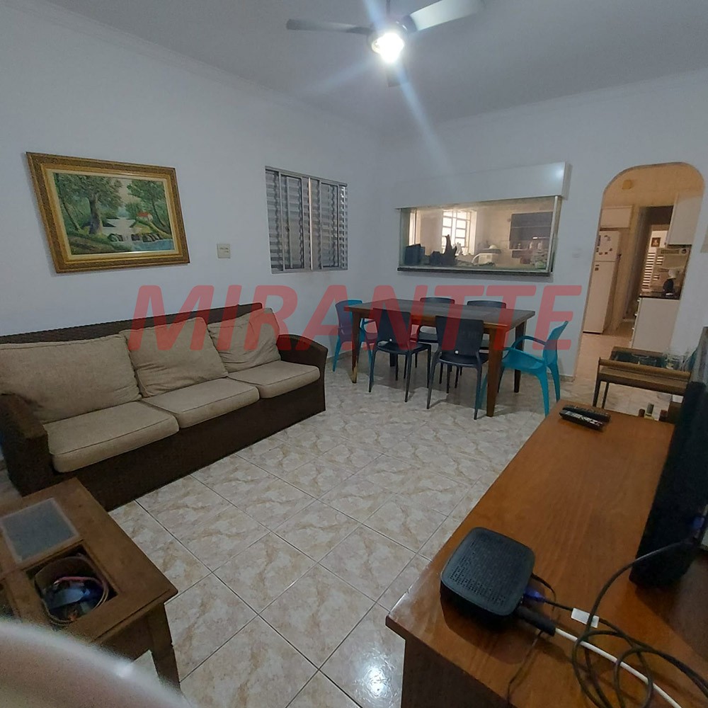 Casa terrea de 150m² com 3 quartos em Santana