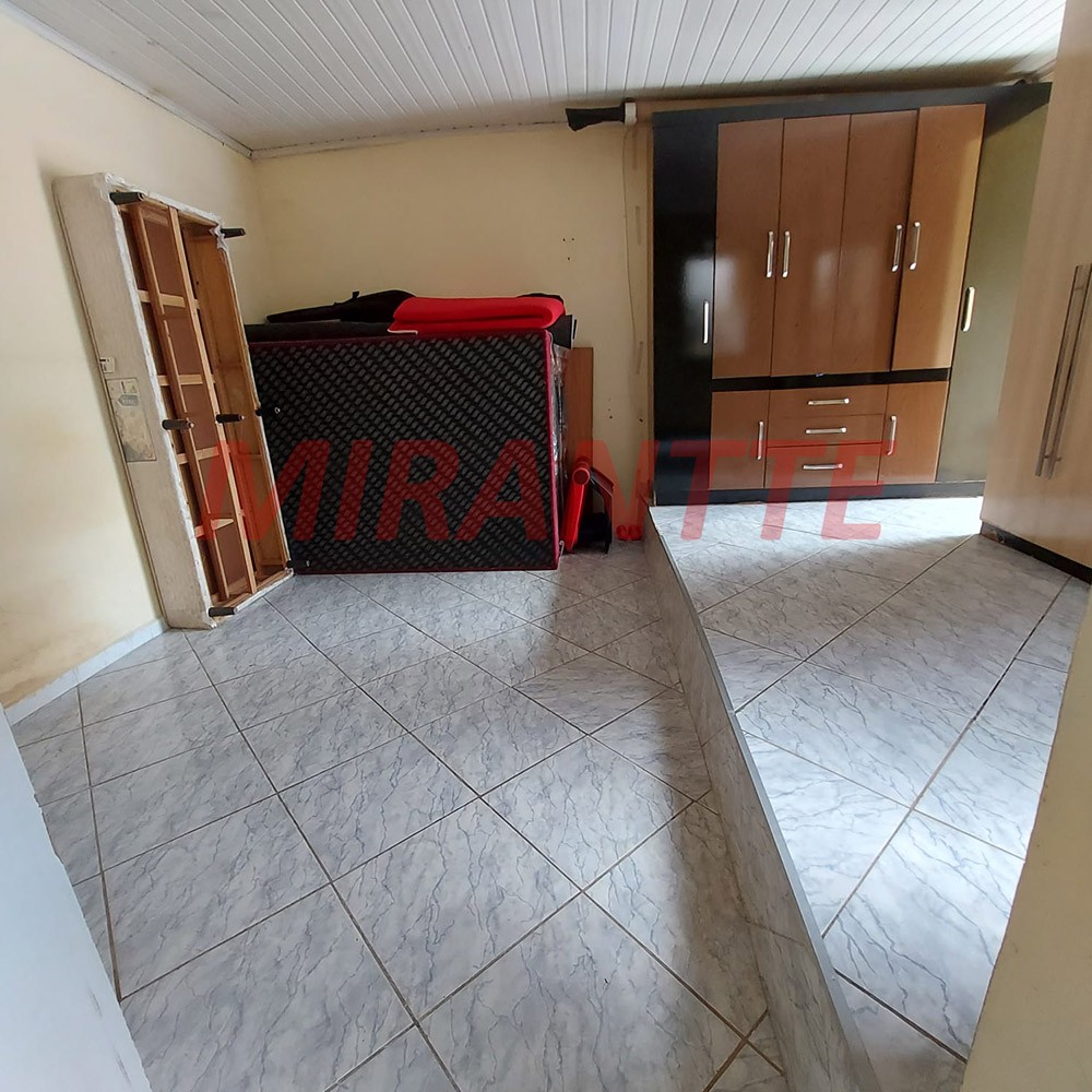 Casa terrea de 150m² com 3 quartos em Santana